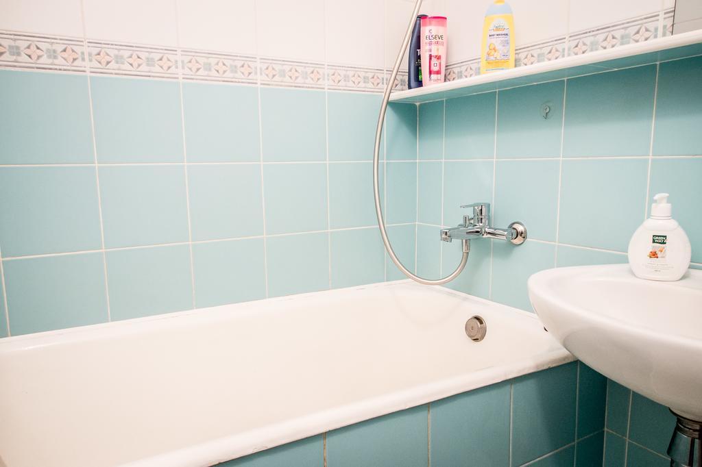 Apartment On Raisy Okipnoi 5 Kijów Zewnętrze zdjęcie